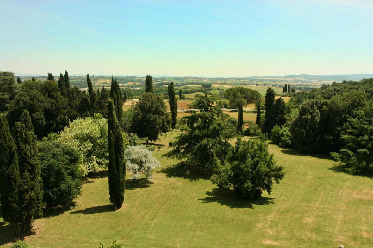 Bed and Breakfast Castello Di Sovicille - Residenza D'Epoca Exterior foto
