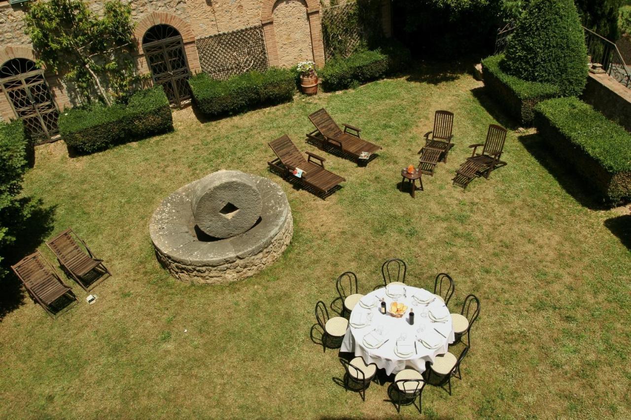 Bed and Breakfast Castello Di Sovicille - Residenza D'Epoca Exterior foto