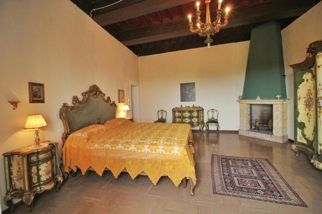 Bed and Breakfast Castello Di Sovicille - Residenza D'Epoca Exterior foto